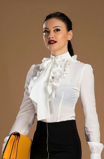 Untitled | Gorgeous blouses, Beautiful blouses, Pretty blous