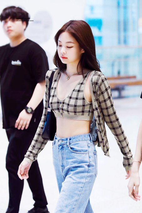 Beige Plaid Camisole Crop Top | Jennie - BlackPink - Fashion .