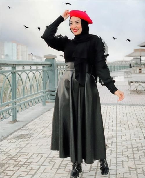 Hijab fashion outfit leather skirt | Leather pleated skirt .