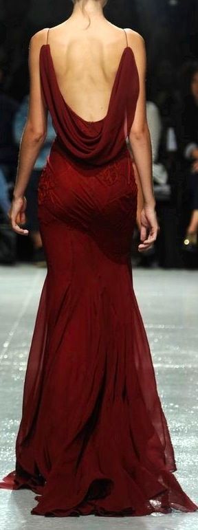 Zac Posen | Fashion, Runway fashion, Pretty dress