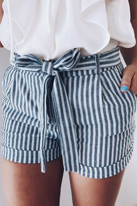 striped shorts | Fashion, Cute outfits, Summer outfi