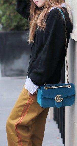 Gucci Marmont velvet blue b