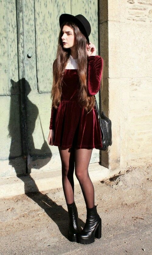 Outfits With Velvet Boots
     