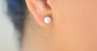 Pearl Stud Earrings Tiny Pearl Studs Small Pearl Earring AAA .