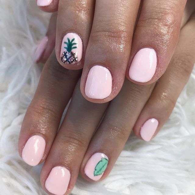 pink pineapple nail art | Pineapple nails, Pineapple nail design .