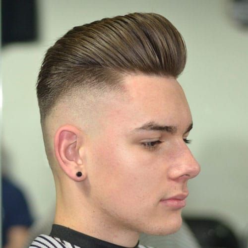 Pompadour Hairstyle For Men 2018 #hairstyle #pompadour | Mens .