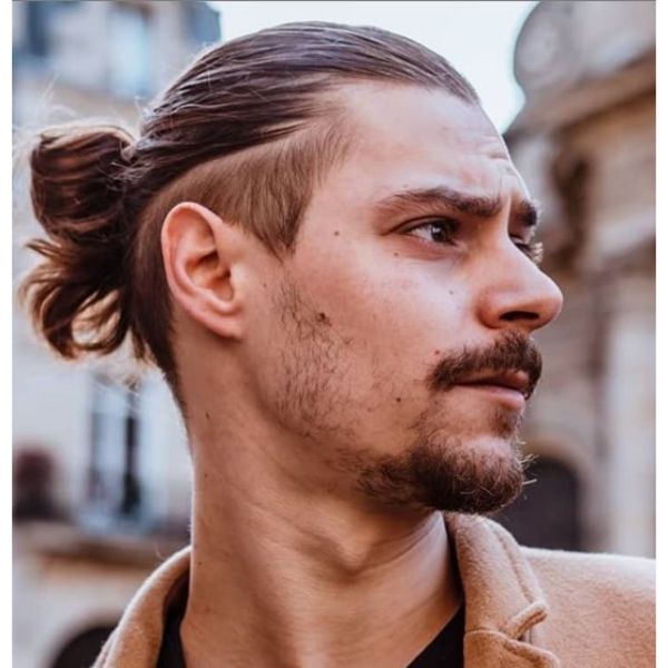 100+ Easy to Wear Man Bun Hairstyles That You Can Learn At Home .