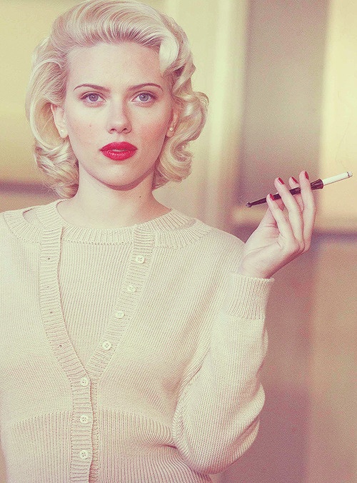 Pin by Hannah on Film | Scarlett johansson smoking, Retro .