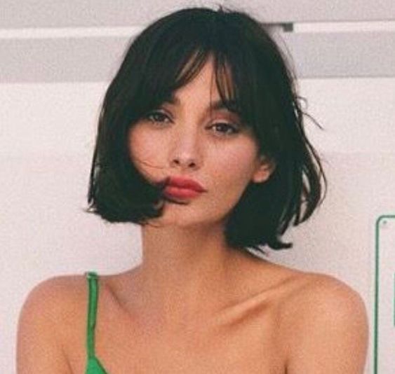 29 Summer Trendy Short Bob Haircuts | Hair inspiration bangs, Hair .