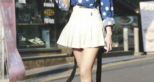 How To Wear Skater Skirts – 25 Style Ideas | Skater skirt outfit .