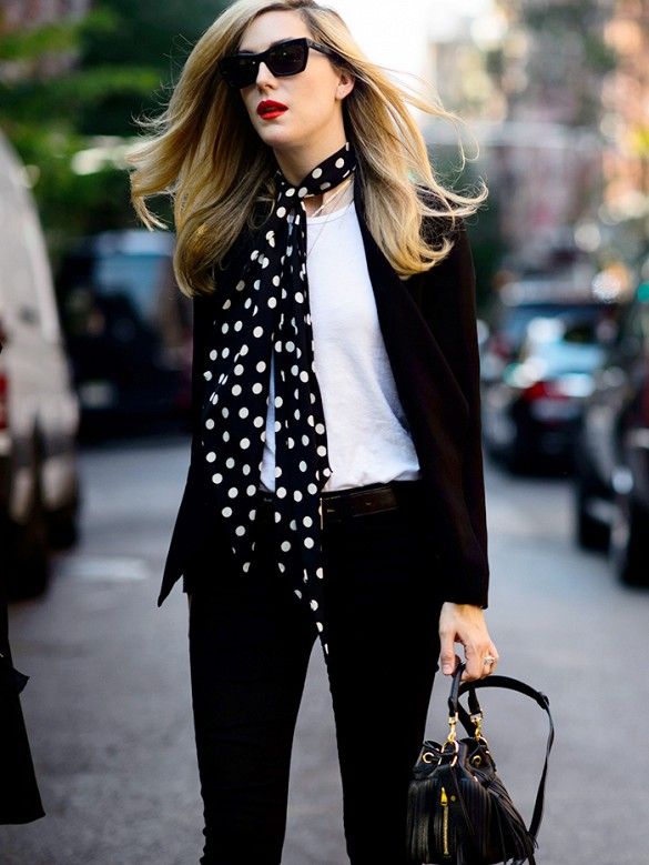 Street Style: The Latest News and Photos | Scarf trends, Scarf .