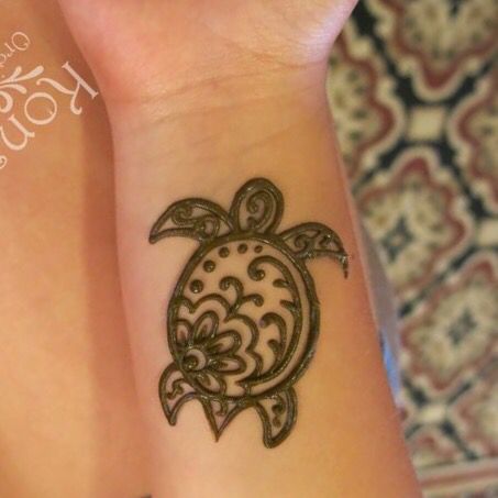 Turtle henna … | Henna tattoo designs, Simple henna tattoo, Cute .