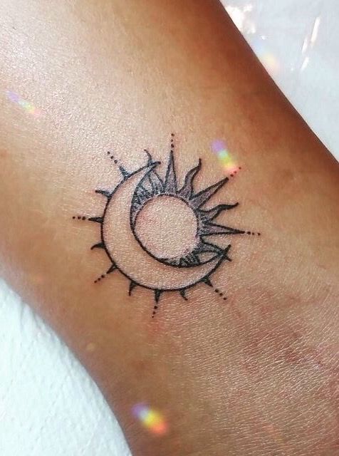 Sun&moon | Discreet tattoos, Sun tattoos, Simplistic tatto