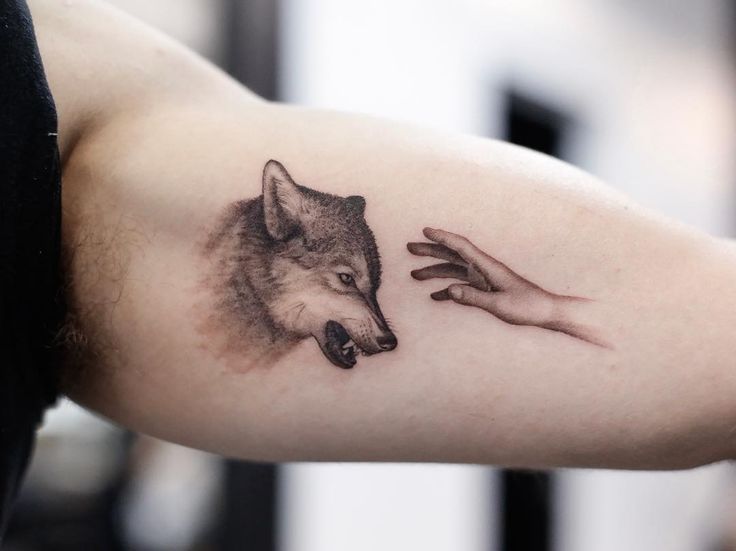 wolf tattoo design on arm | Wolf tattoo design, Greek tattoos .