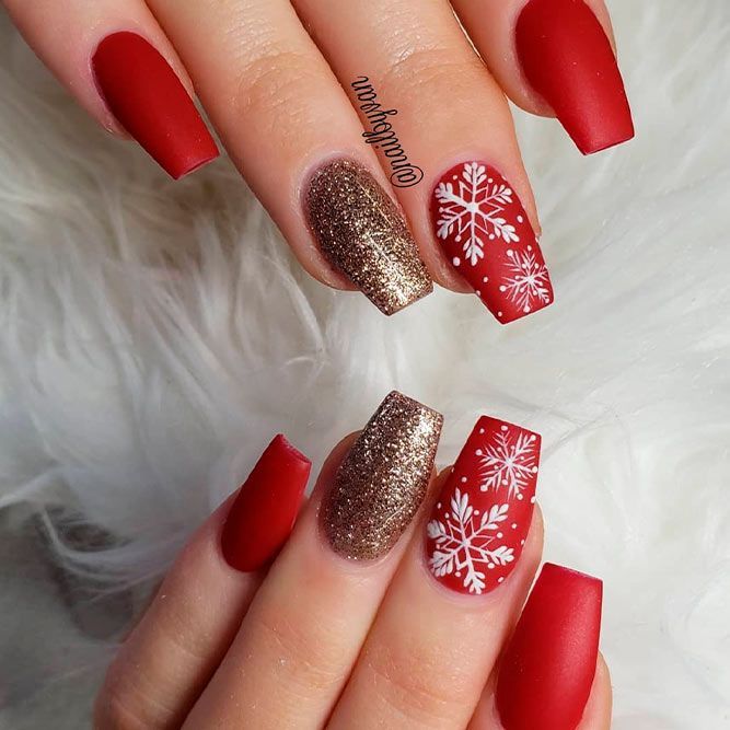 40 Christmas Nail Art In Gold, White And Red Colors | Christmas .