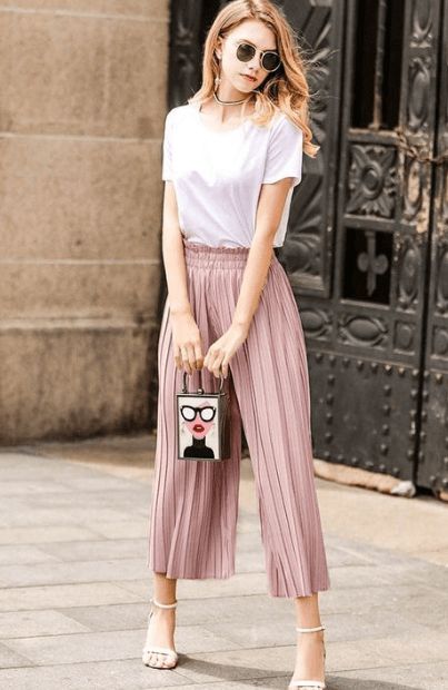 21 Cute Women Spring Outfit - VivieHome | Pants women fashion .