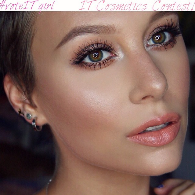 Summer Bronze and Peach Everyday Makeup Look | Peach makeup, Peach .