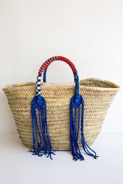 Pin by Cookie on Spring | Embroidery bags, Boho chic bags, Purses .