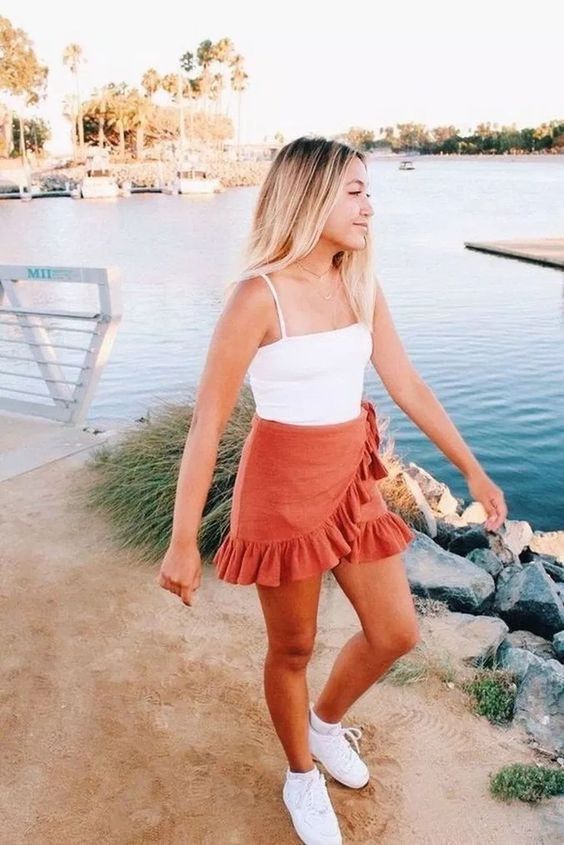 Summer Weekend Outfit Ideas
     