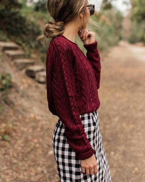 Cute sweater and skirt combo: These two pieces look so stylish .