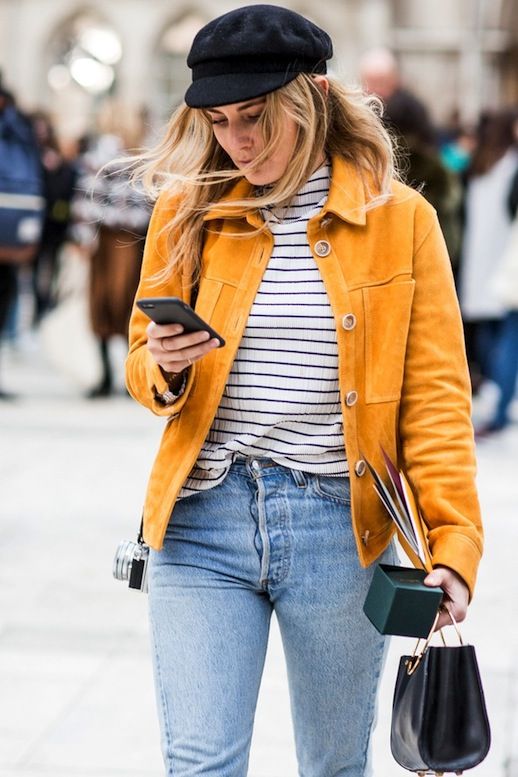Street Style: A Casual Cool Way To Style A Bright Suede Jacket (Le .