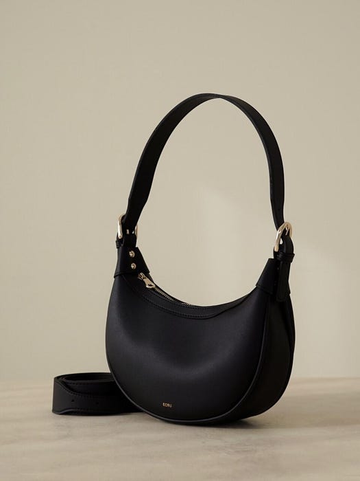 Half Moon Bag Black | W Conce