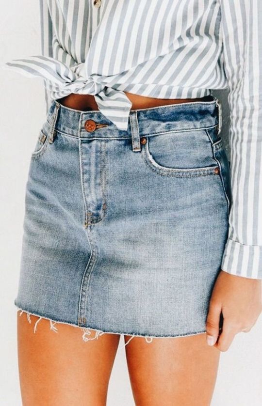15 Denim Skirt Outfits That We Find SO Cute - Society19 | Fashion .