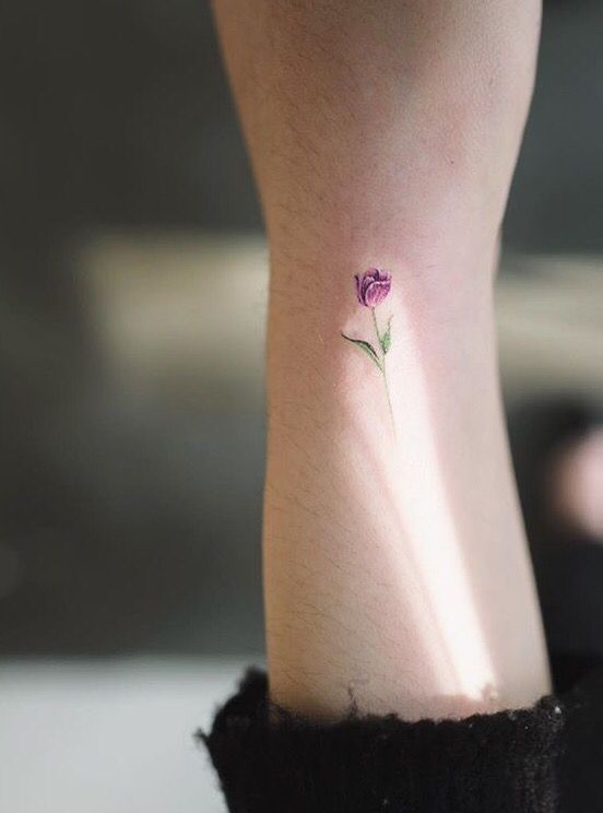 Ghim trên Tattoos - Floral + Folia