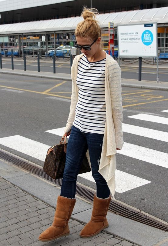 Perfect UGG outfit #uggboot #ugg #boots #cozy #fashion @Gaby .