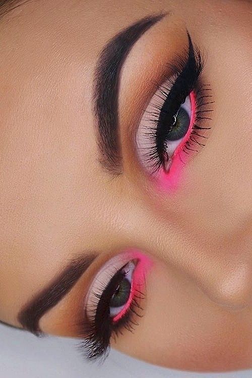 Neon Pink | Ideias de maquiagem, Ideias para maquilhagem .