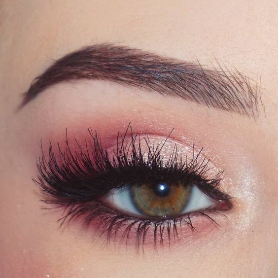 Valentine’s Day Makeup Ideas
     