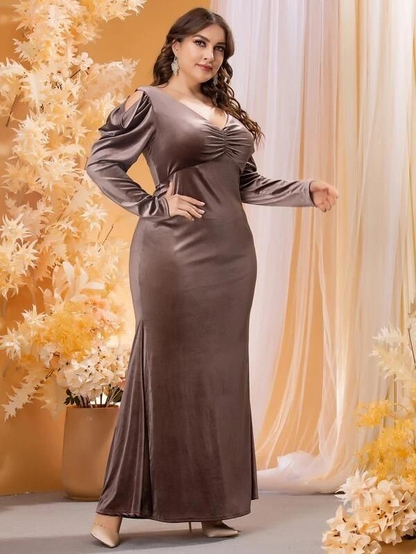 Women Plus Size Gigot Sleeve Ruched Velvet Dress | Dresses 4xl .