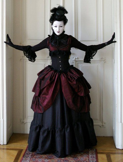 Victorian Goth | Gothic outfits, Victorian goth, Fashi