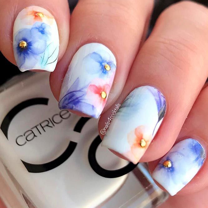 30 Flower Nail Designs to Try in 2023 | Flower nails, Flower nail .