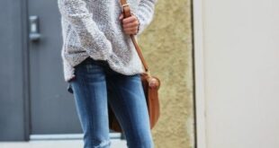 How To Wear Flared Jeans (Outfit Ideas) 2019-2020 | B2B Fashion .