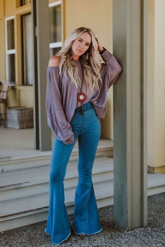 How To Style Your Flared Jeans: Best Street Style Ideas 2022 .