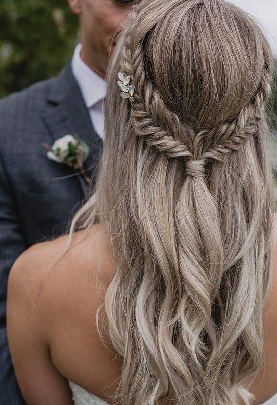 36 Elegant And Fresh Wedding Hairstyle Trendy In 2019 - SooShell .