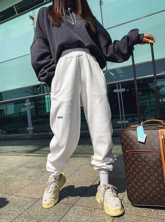 My Favorite Easy Ways To Wear Jogger Pants For Women 20+ Ideas .