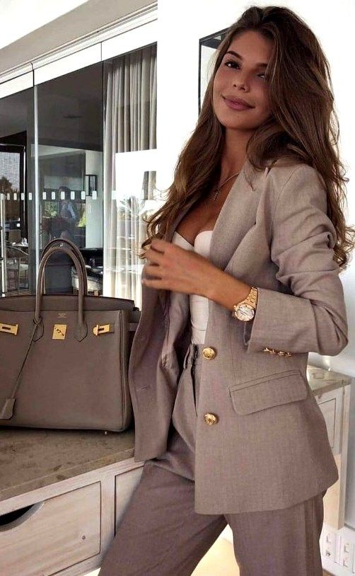 28 Latest Winter Business Outfits Ideas For Woman In Your Office .